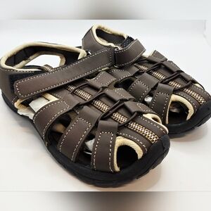 2 tone brown casual outdoor sandals big kid size 2